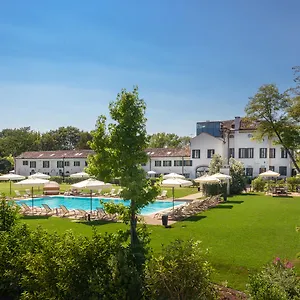 https://villa-barbarich-mestre.hotelinveneto.com