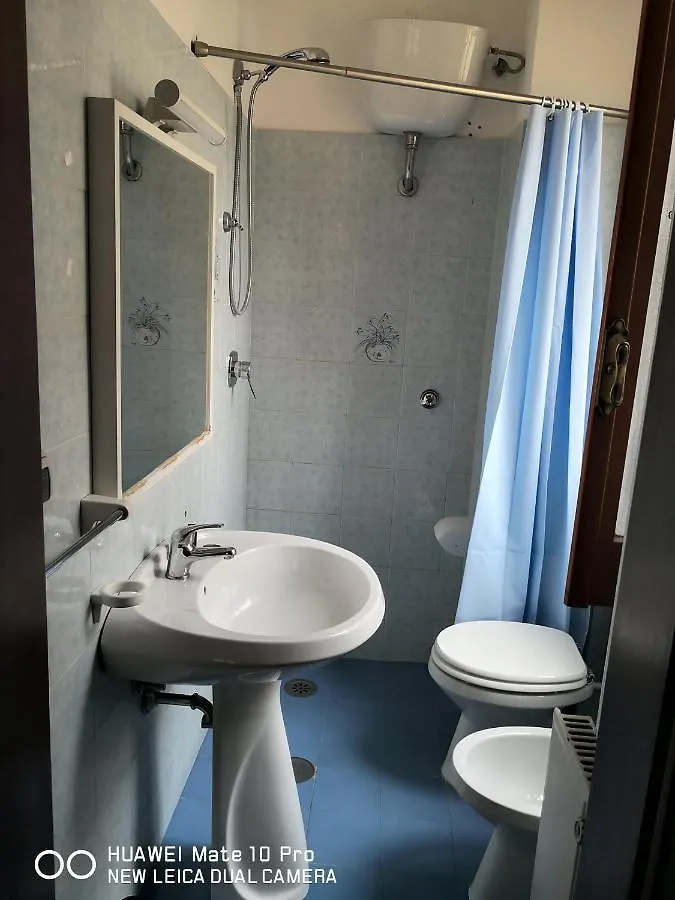 Domus Getsemani Bed & Breakfast Rome 2*,  Italy